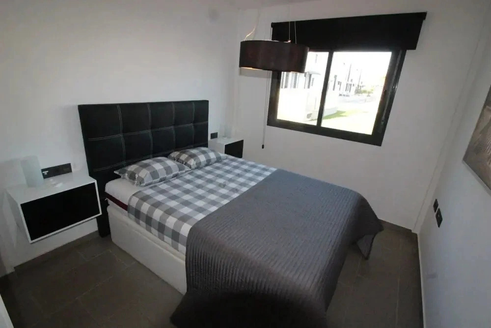 Garden-view Apartment in Villamartin
