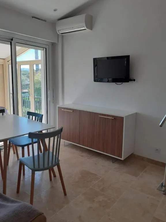 Port Grimaud T2 50 M A Pieds Plage