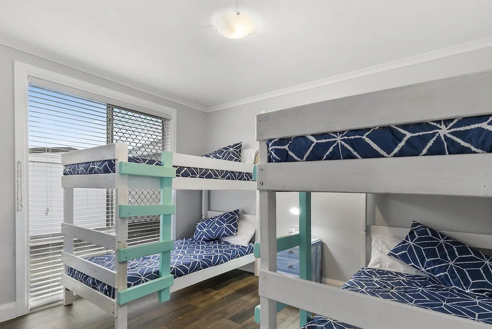 Settle in on 260 Settlement in Cowes