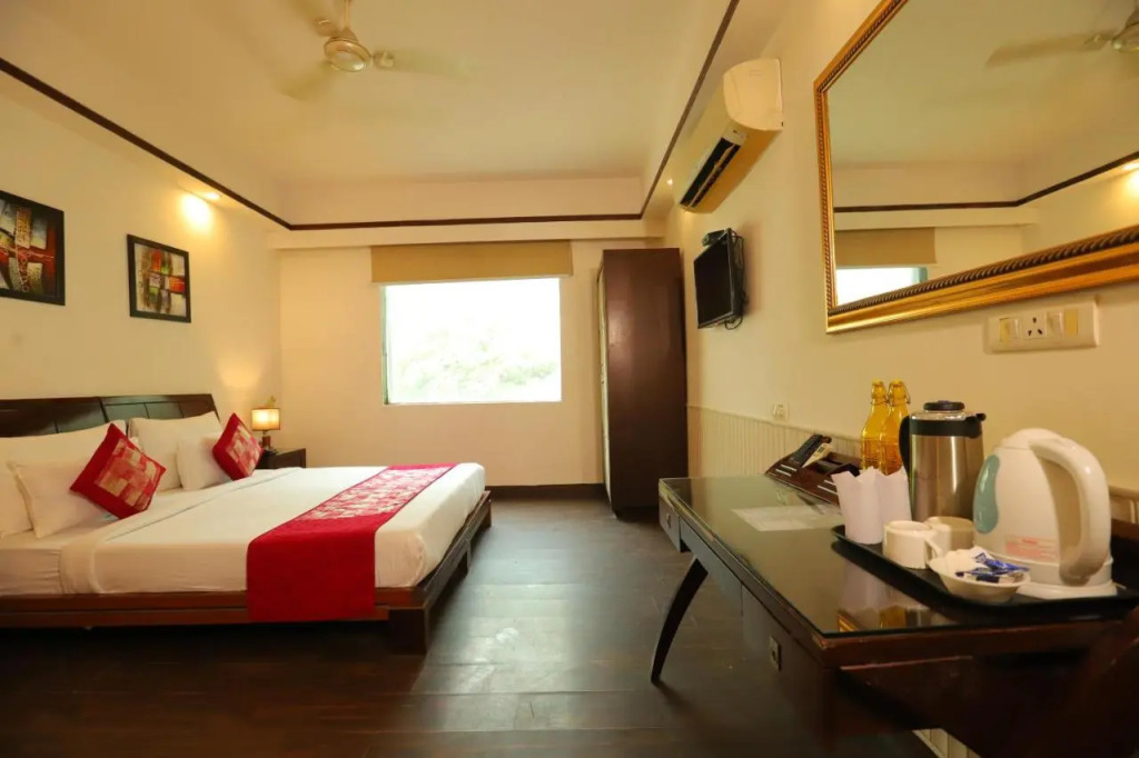 Hotel Picasso Residency near Naraina Vihar Metro Station New Delhi