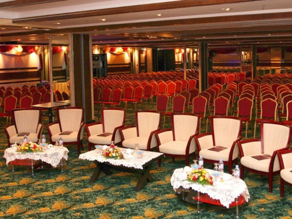 Imperial Palace Hotel