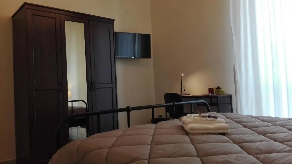 RUNFULIA Apartments & Rooms