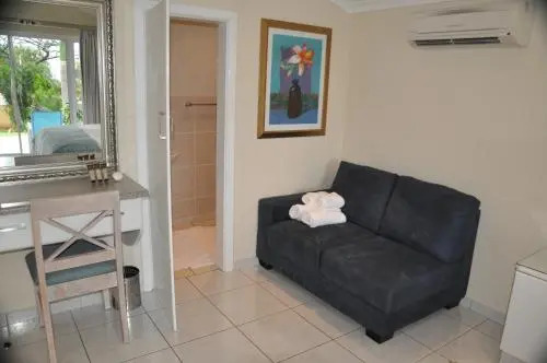 King Palm Self-Catering Suite