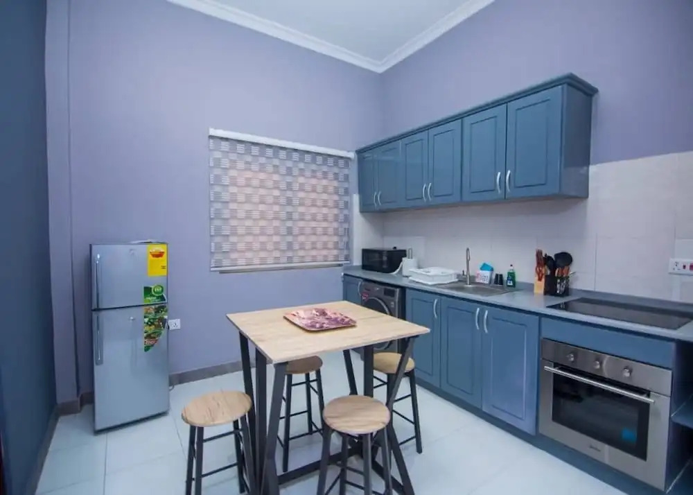 The Blank Lounge & Apartment