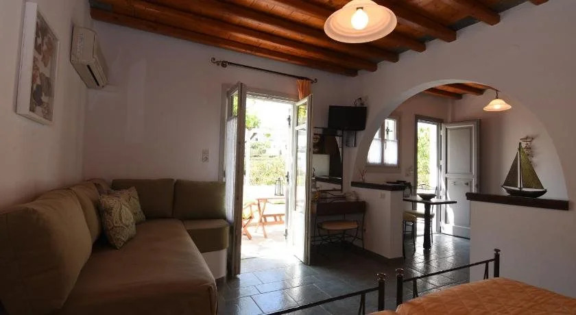 Myrto Bungalows