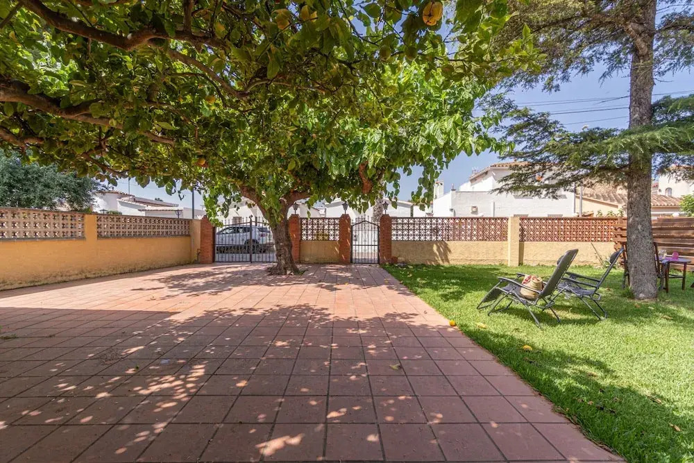 Relaxing Garden Villa - Ideal for Families