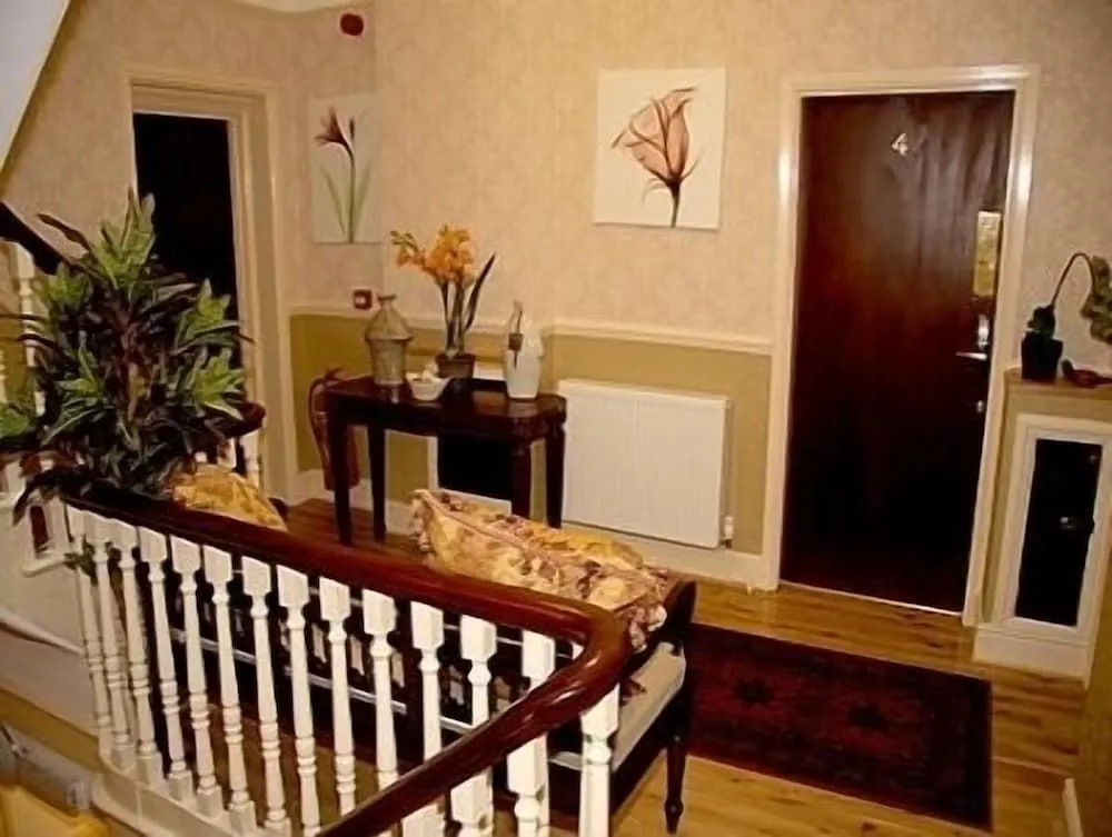 Beech Mount Grove Suites