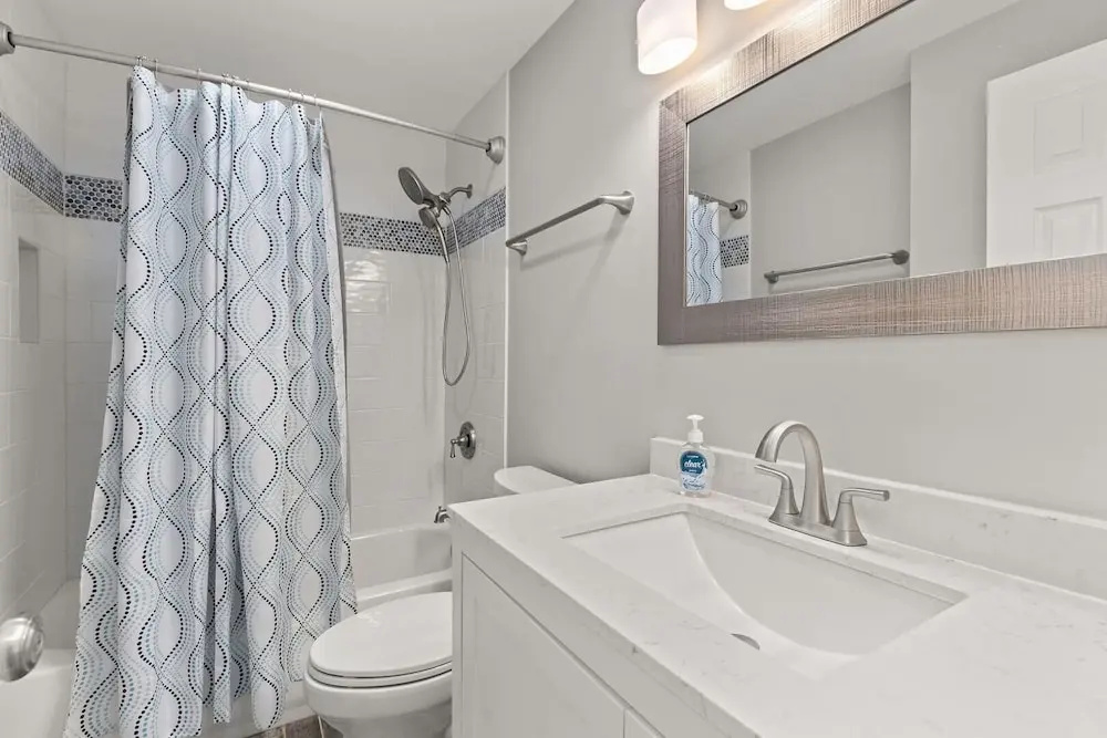 Thunder Island 133c 2 Bedroom Condo by RedAwning