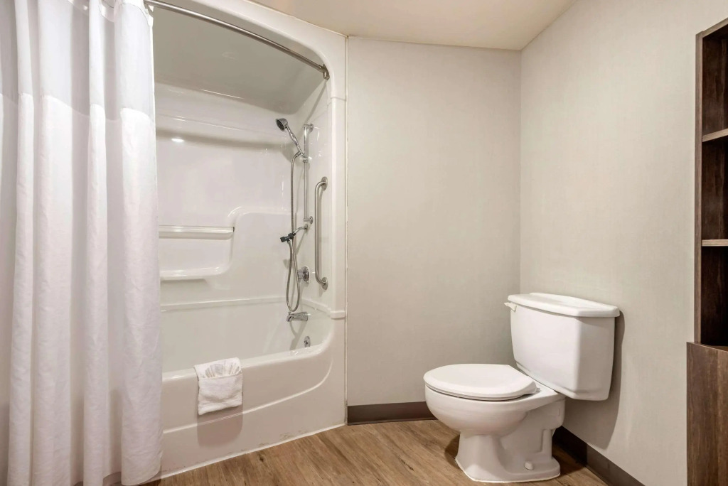 Quality Suites