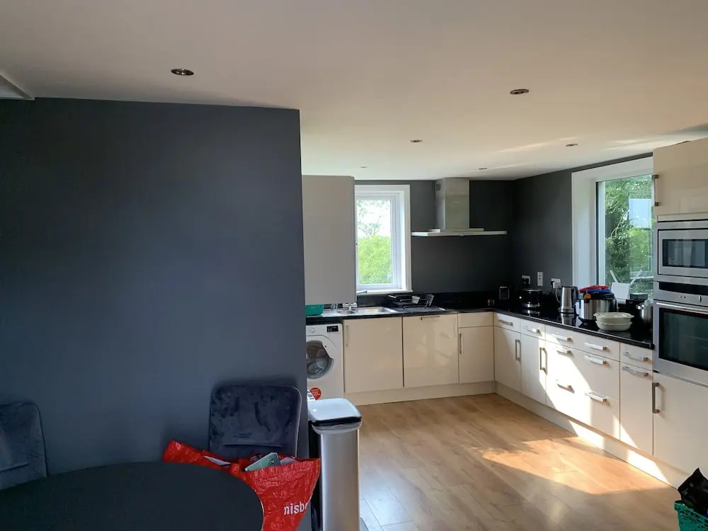 Private Central Apartment Near Kilcullen