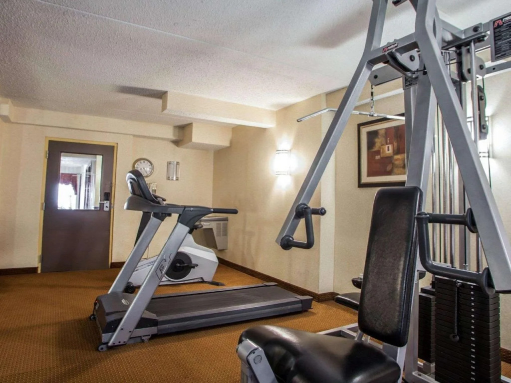 Quality Inn Aurora - Naperville Area