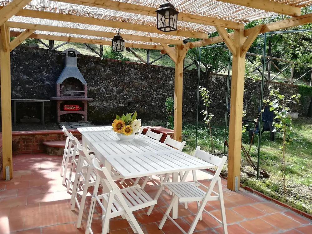 Chianti Best House