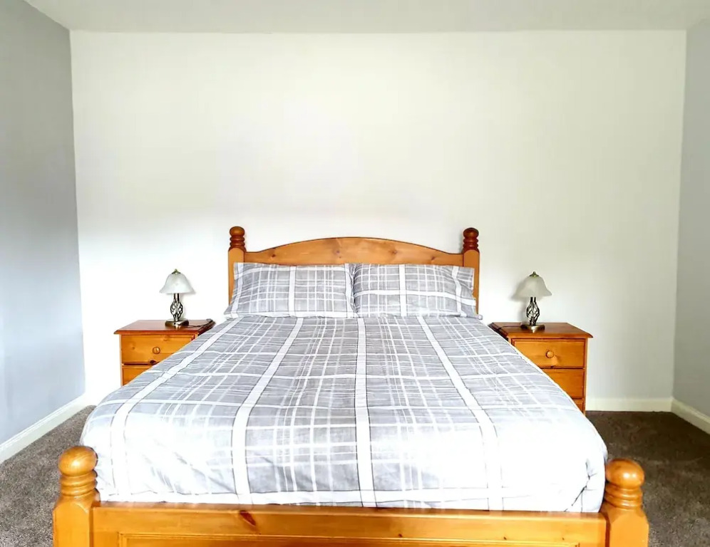 Spacious Holiday Home Closeby River in Alness!