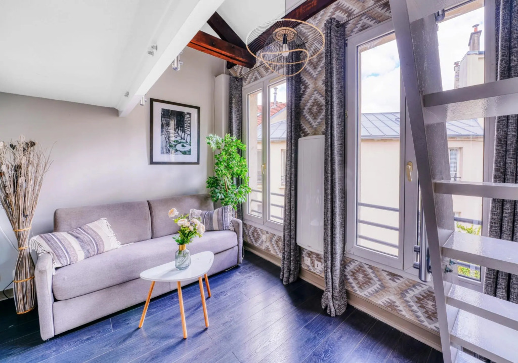 6062 - Buttes Chaumont - Amazing duplex