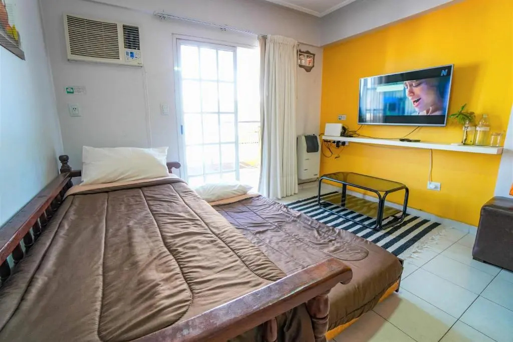 Rent for Days II - Top Centro