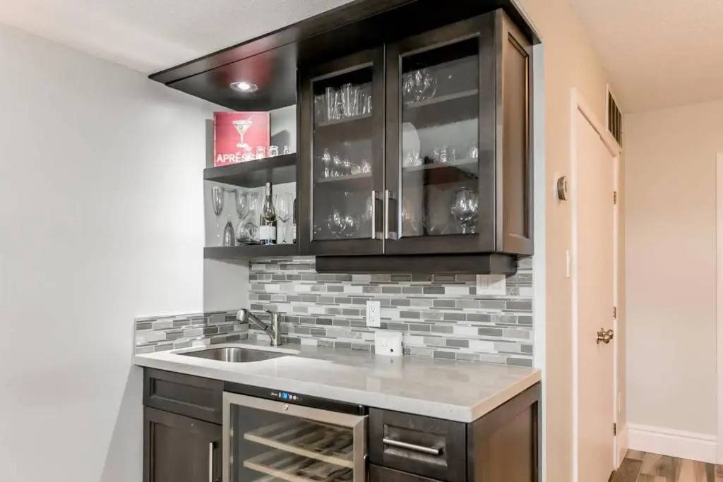 Blue Mountain, 3 Bedroom, Slopeside, Chateau Ridge 212
