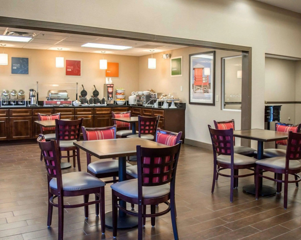 Comfort Suites Clearwater - Dunedin
