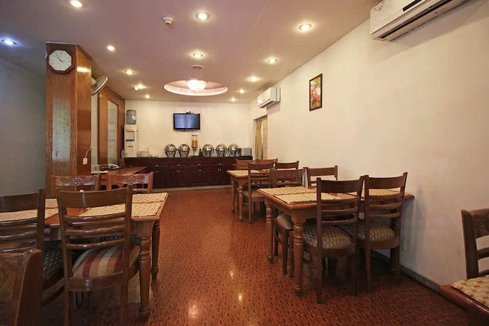 Hotel Forest Green