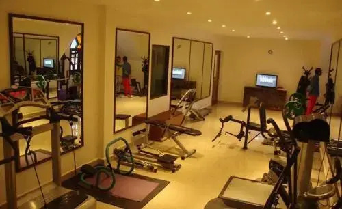 Hotel Himgiri