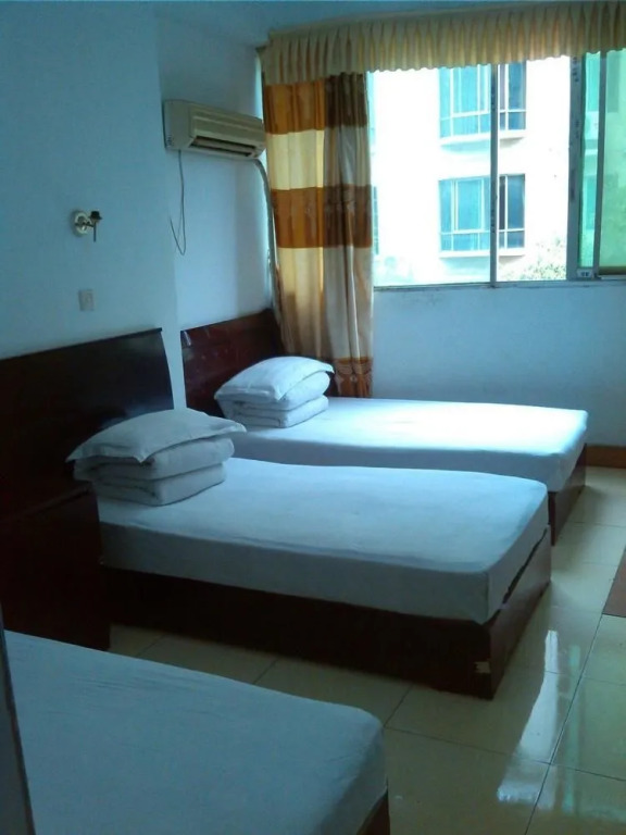 Jiujiang Hongfeng Hotel (Railway Station Branch)