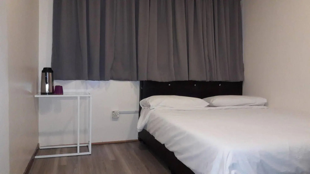 Town View Hotel