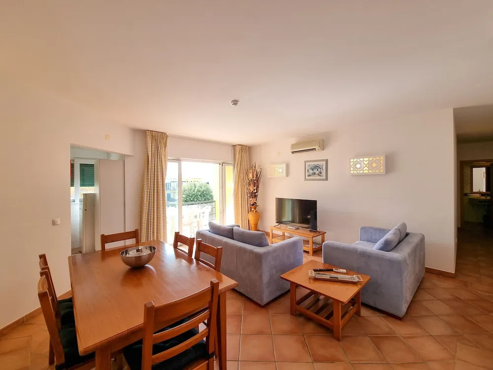 Inviting 2bedroom Apartment in the City of Tavira
