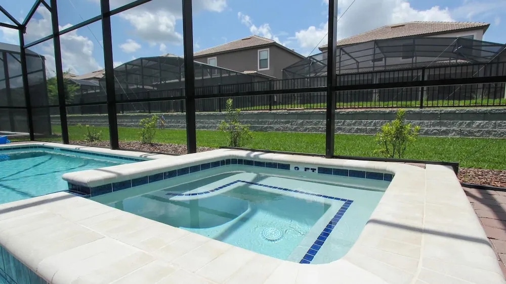 1428 Rolling Fairway Drive