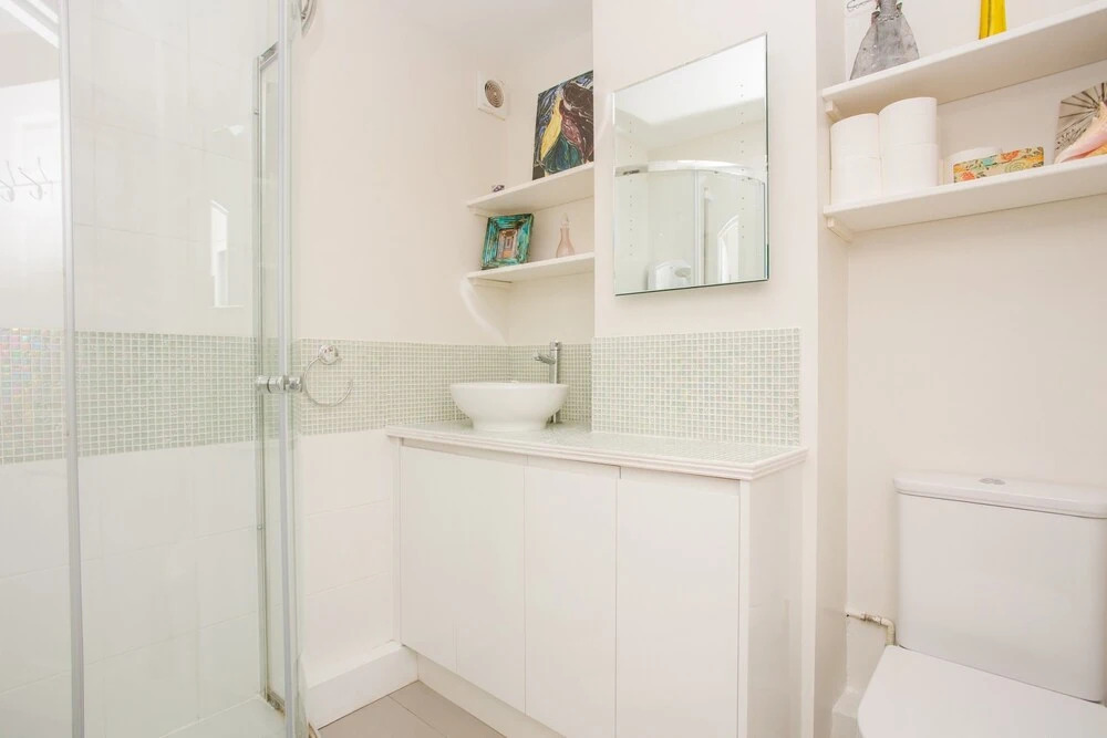 2 Bedroom Apartment Near Wimbledon Tennis Club Sleeps 4