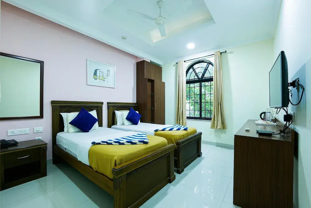 Treebo Trend Madras Inn