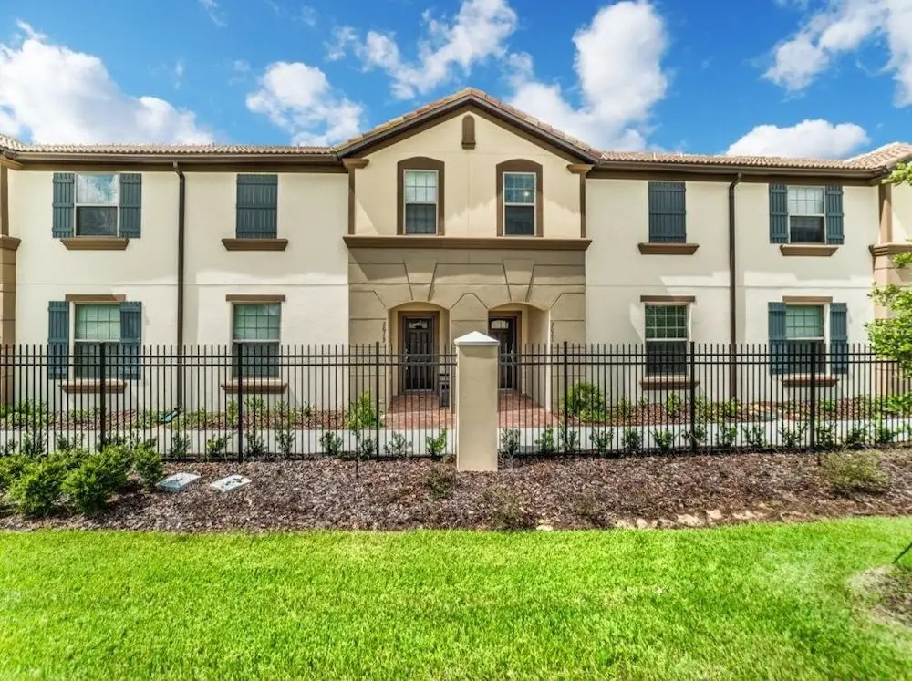 Splendid Windsor Home