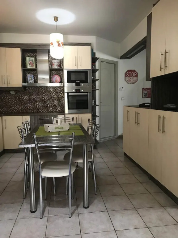 This Wonderful Residence Offers a Great Experience for up to 10 People