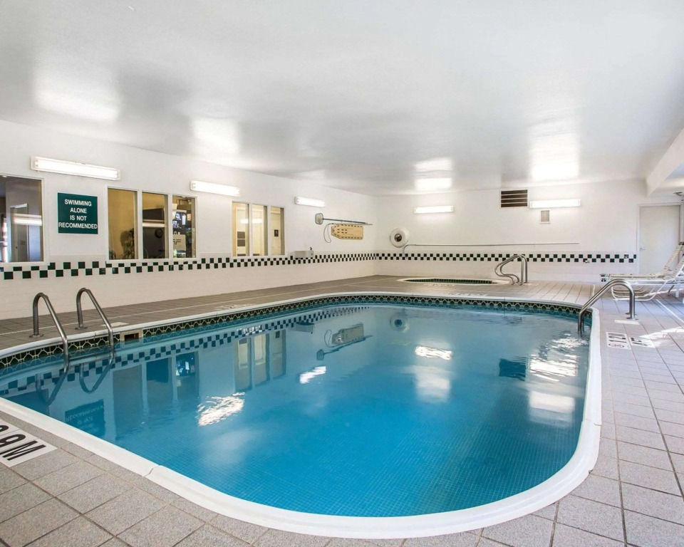 Quality Inn Dayton North - Vandalia