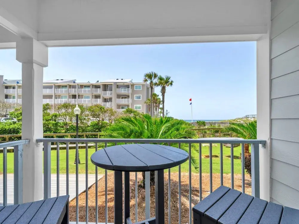 Beachside Villas 613