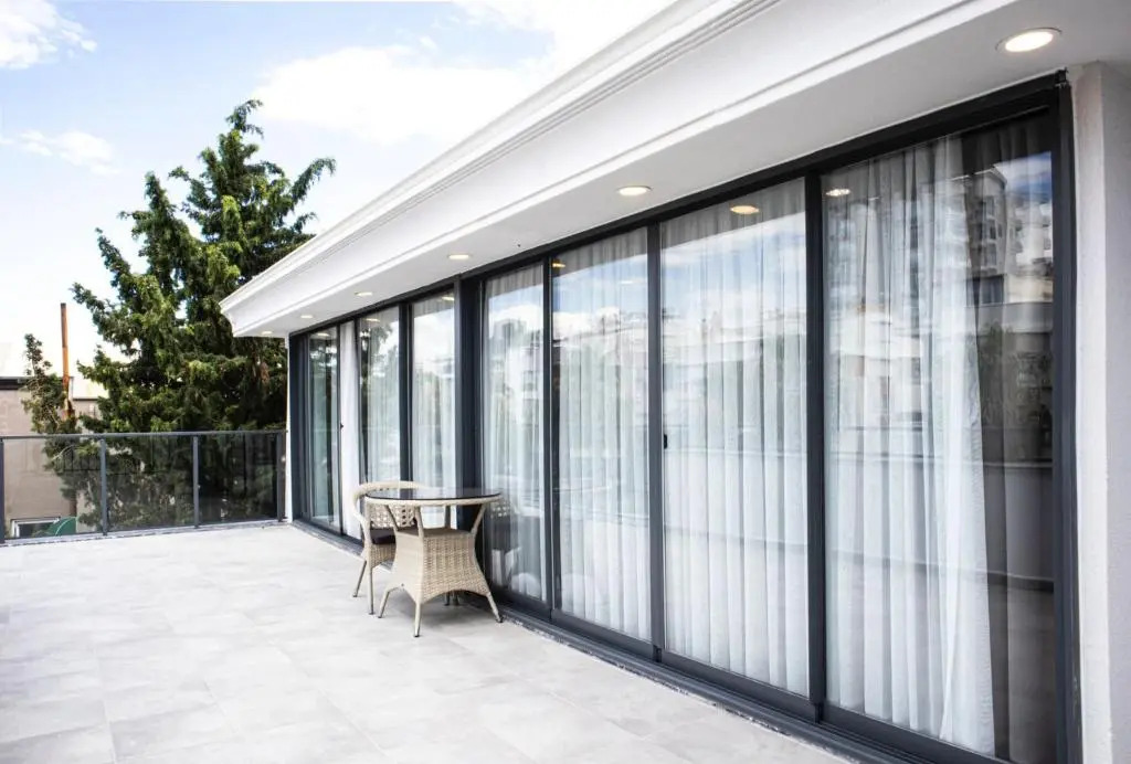 Avion Suite Hotel