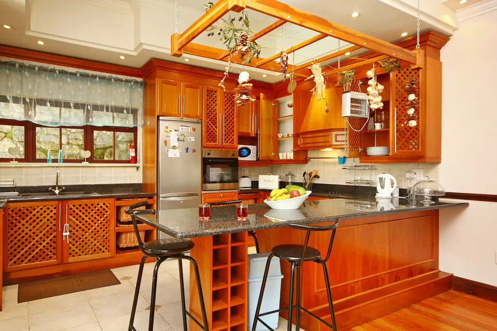 Central Beach Villas