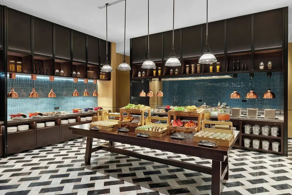 Four Points by Sheraton Guiyang Shilihetan