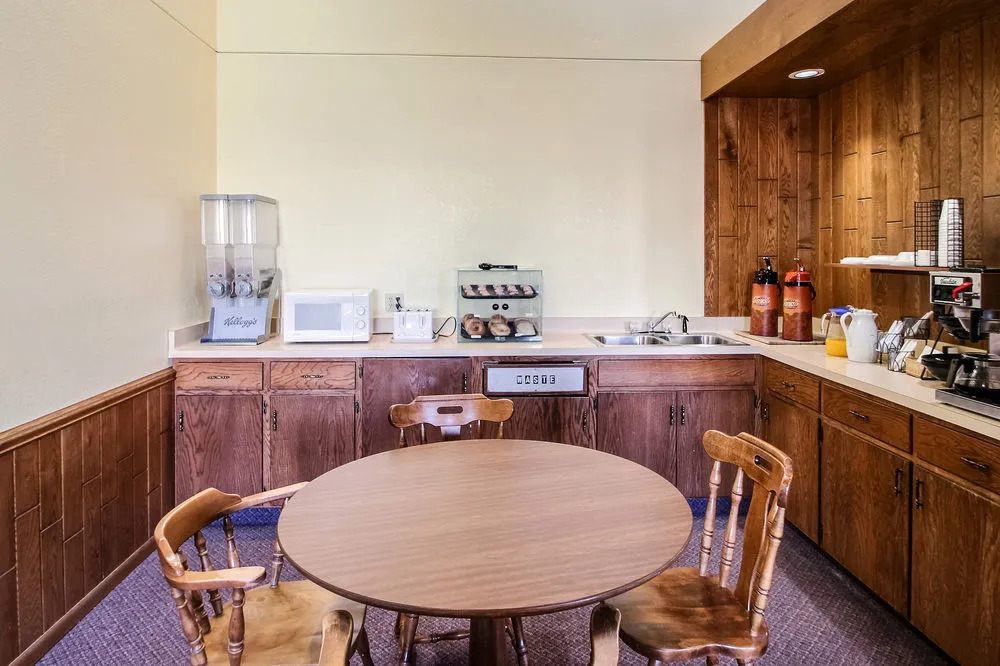 Rodeway Inn