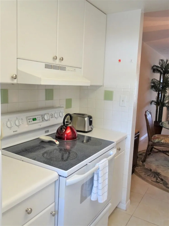 Sunset Royale 208 1 Bedroom 1 Bathroom Apts