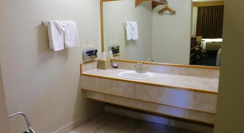 Budget Inn On Historic Route 66, Barstow