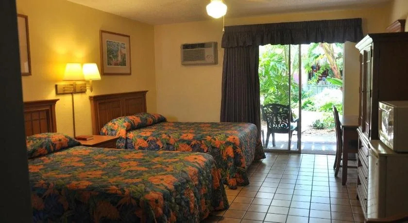 Fawlty Towers Motel