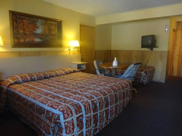 Boulder Lodge