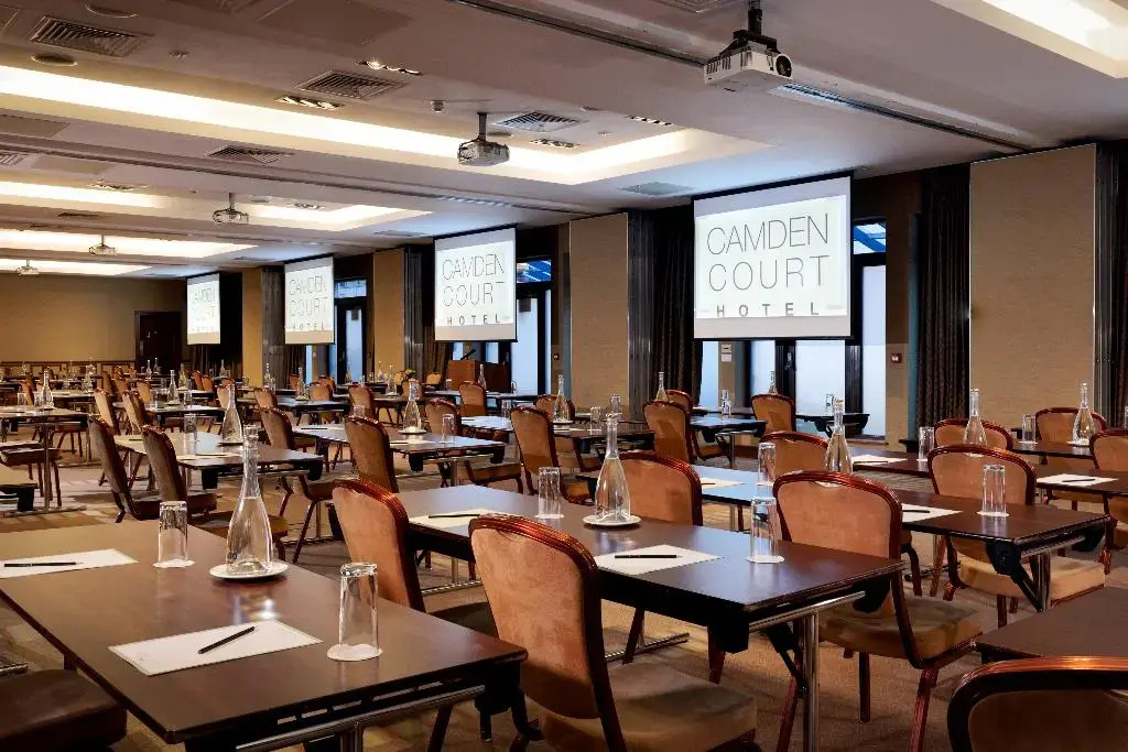Camden Court Hotel