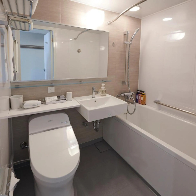 HOTEL VISCHIO AMAGASAKI by GRANVIA