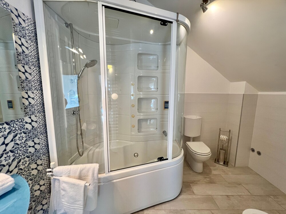 Lignano Top-floor Flat Near Center