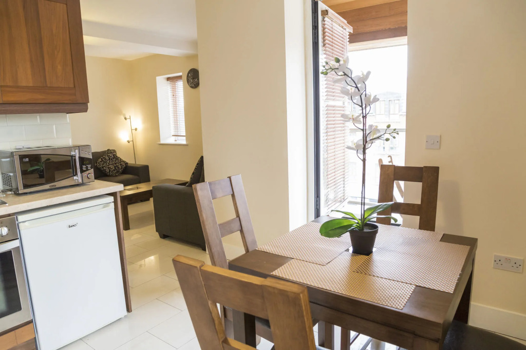 Pearse Street Suites