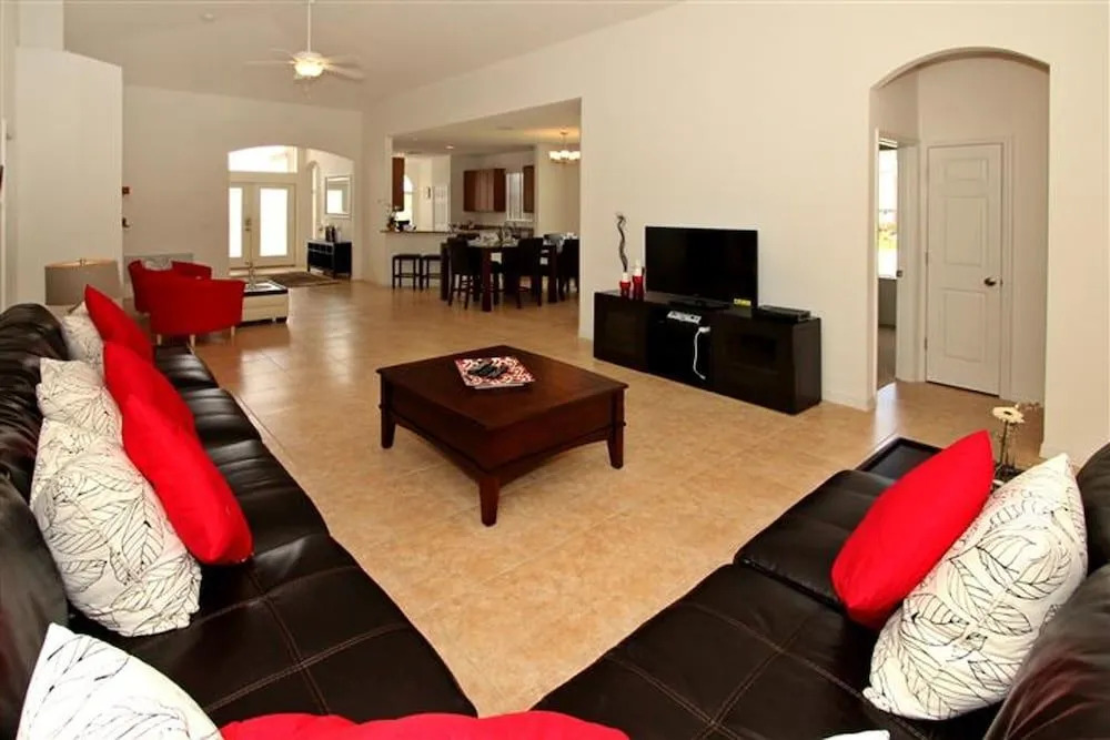 Crystal Cove 4725