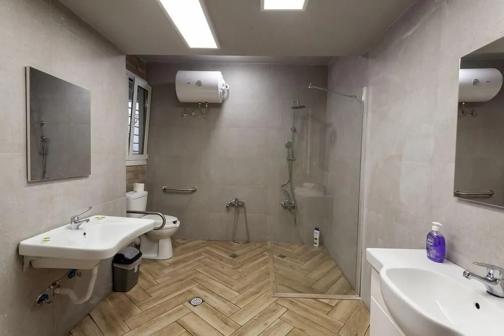 Privilege Flat Renovated Upscale Studio
