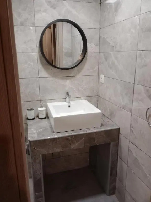 Closer "Egnatia Apartment 4"