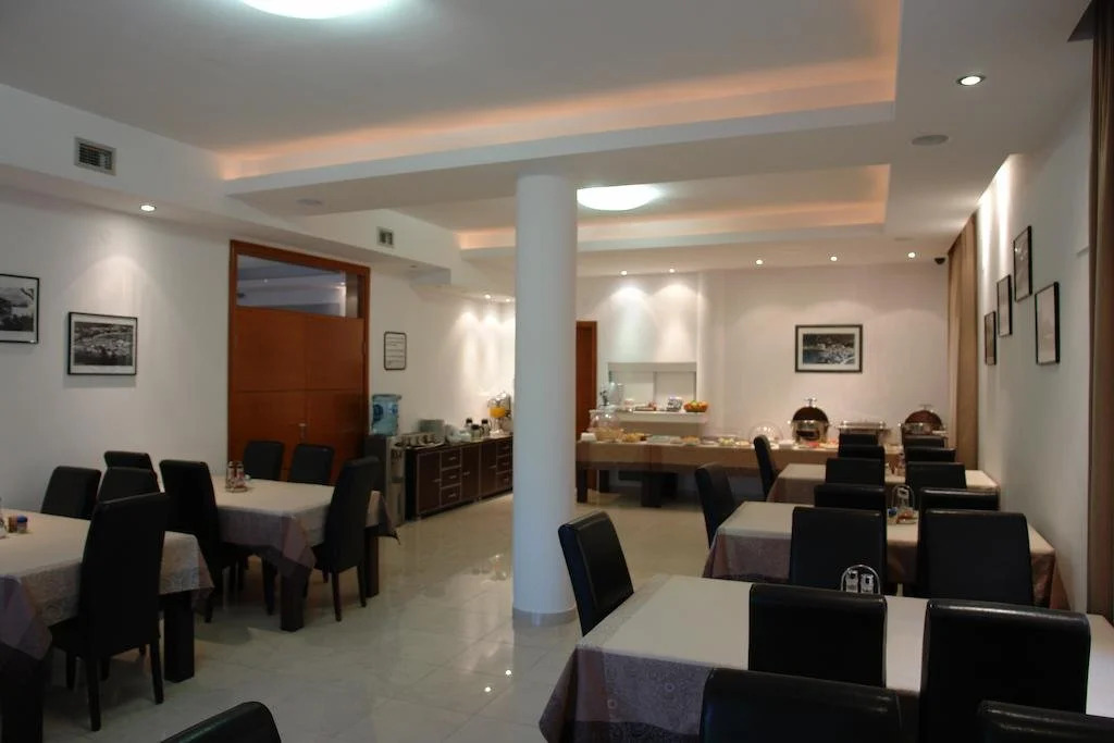 Apartments Butua