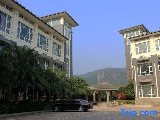 Qinshuiwan Holiday Hotel (Ninghai Wujia Manor)